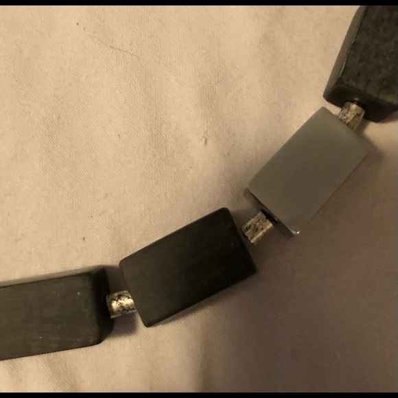 Chunky Black Choker - Picture 4 of 5